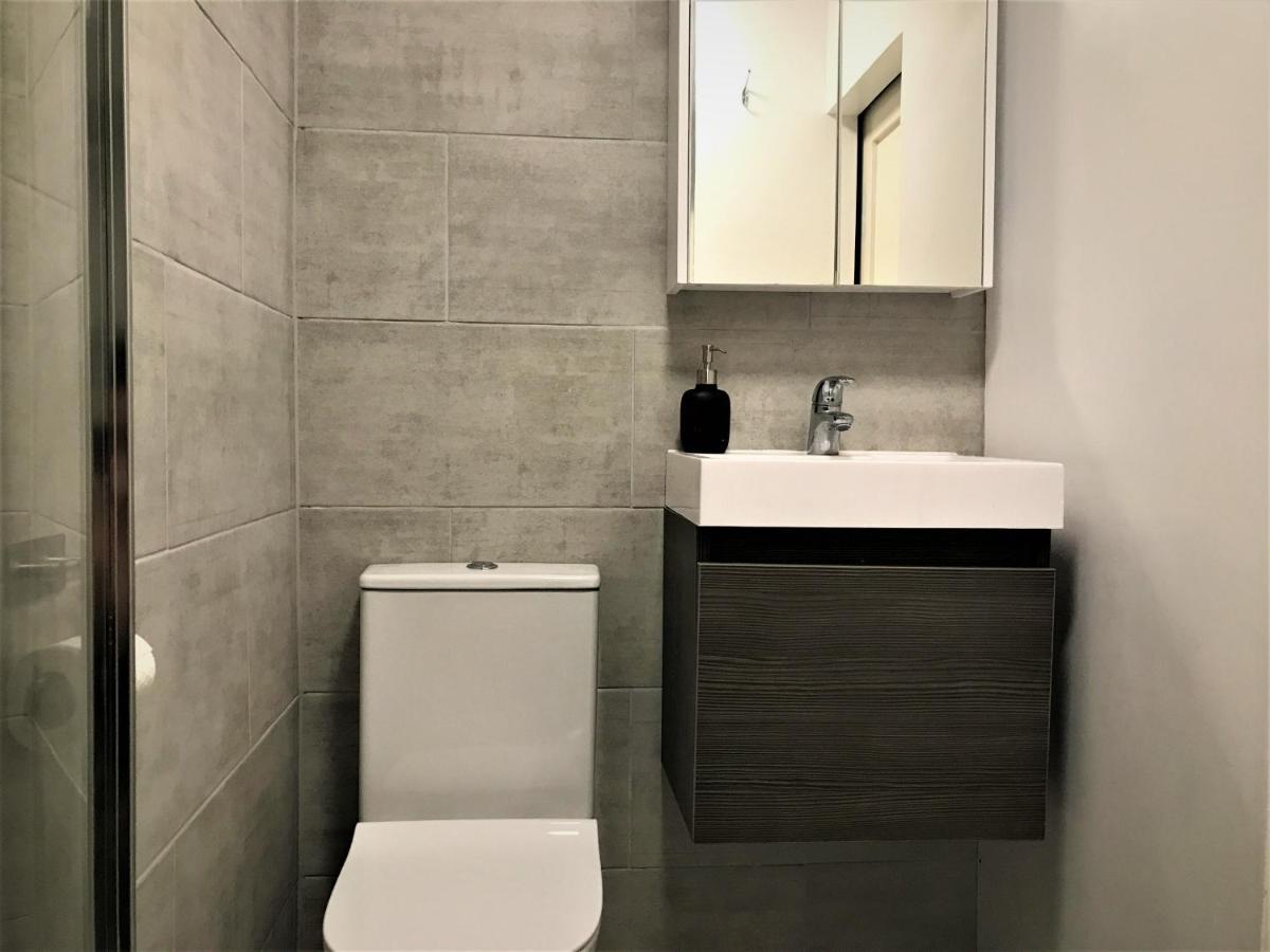 فندق Bijou Annexe, Sea View, Private Entrance & Parking - فولكستون المظهر الخارجي الصورة